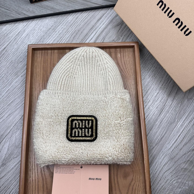 M*um*u